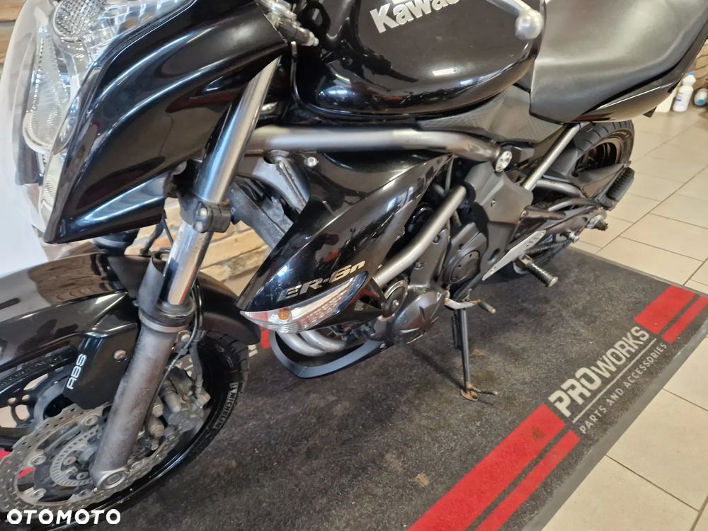 Kawasaki ER - 15