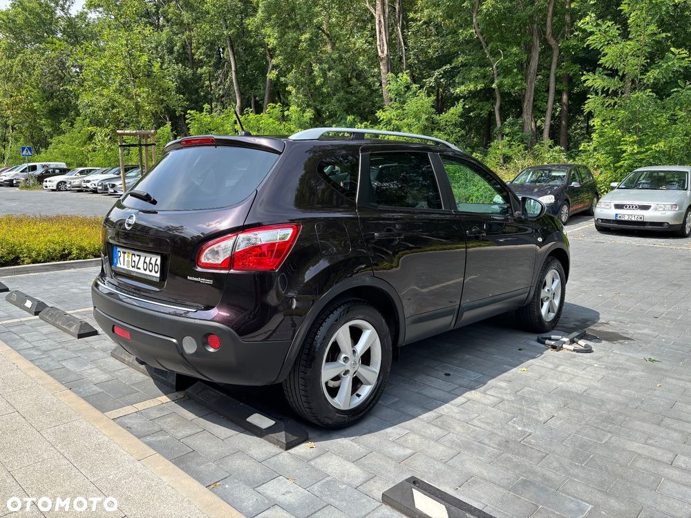 Nissan Qashqai 2.0 Visia - 10