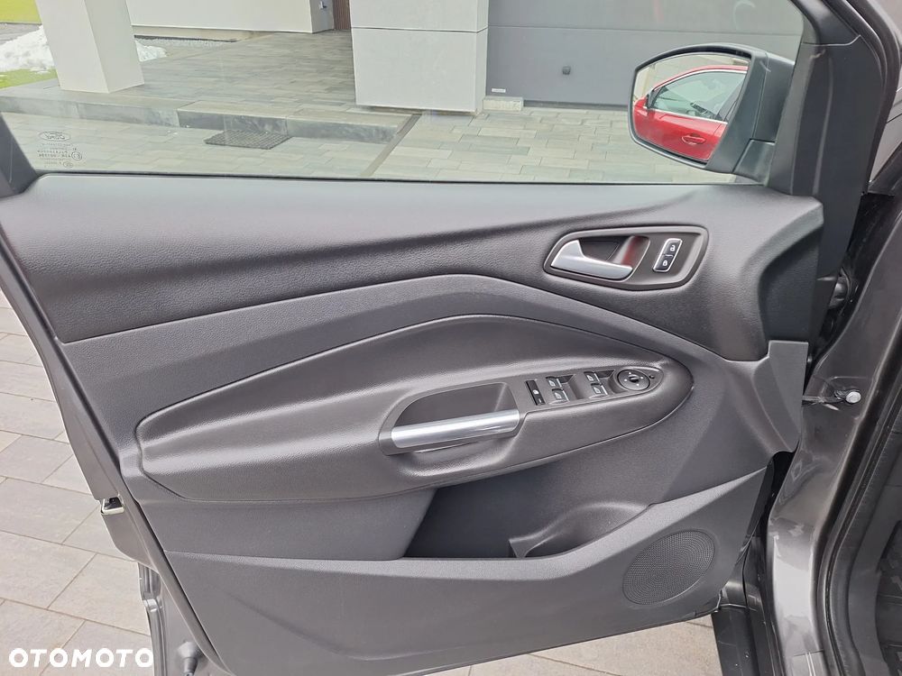 Ford Kuga 2.0 TDCi 4x4 Individual - 18