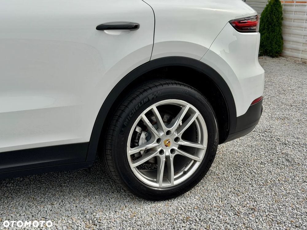 Porsche Cayenne Tiptronic S - 27