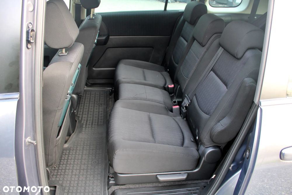 Mazda 5 - 22
