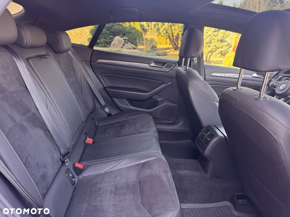 Volkswagen Arteon 2.0 TSI R-Line DSG - 26