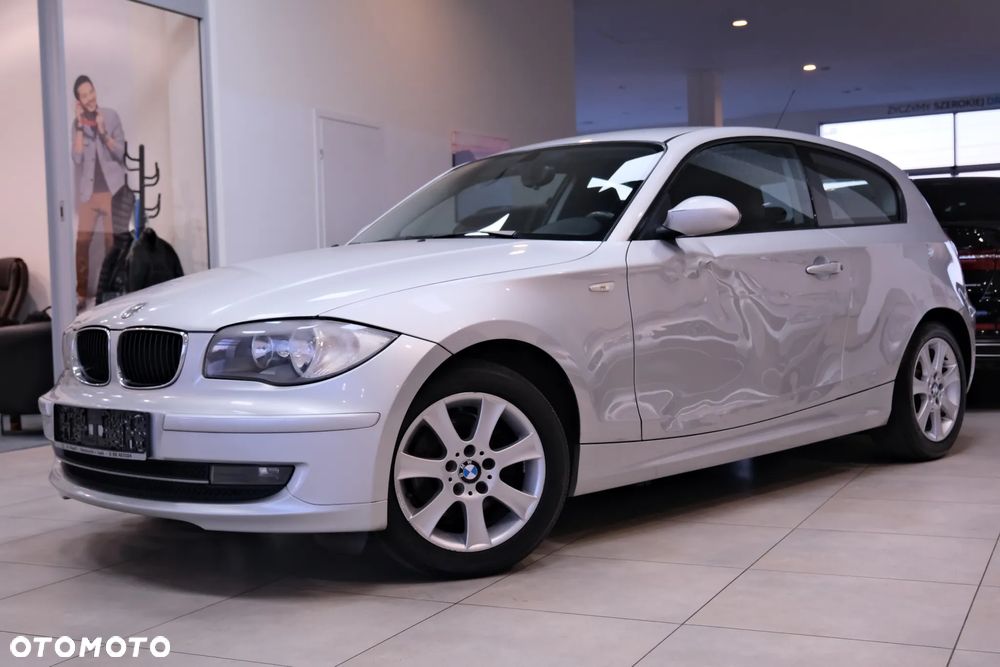 BMW Seria 1 118d DPF - 9
