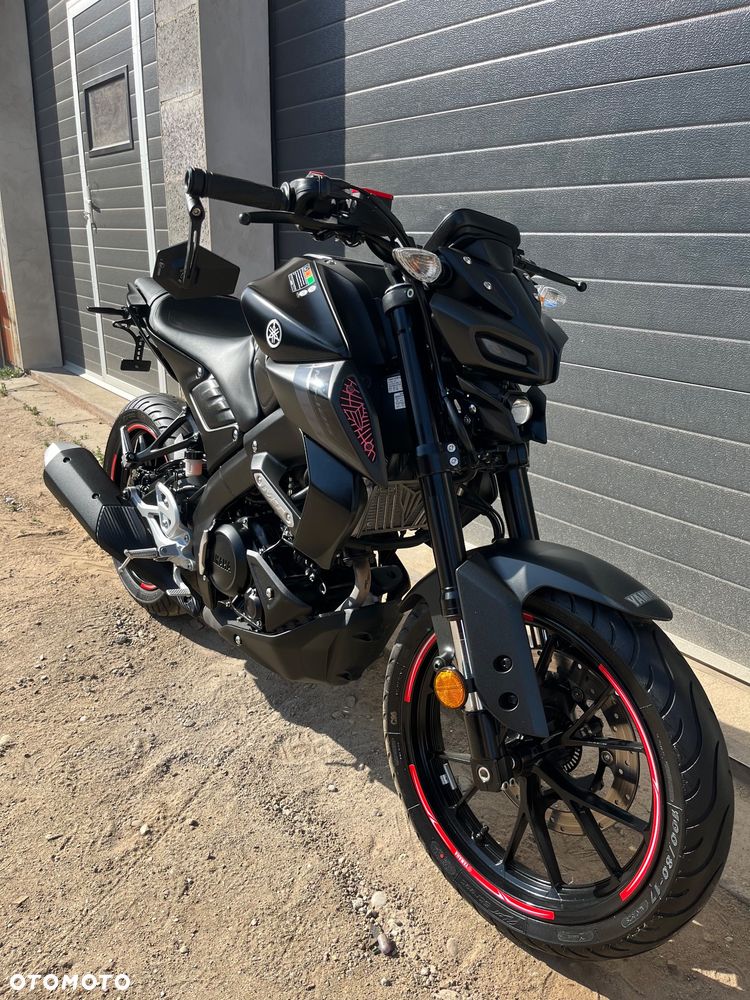 Yamaha MT - 1