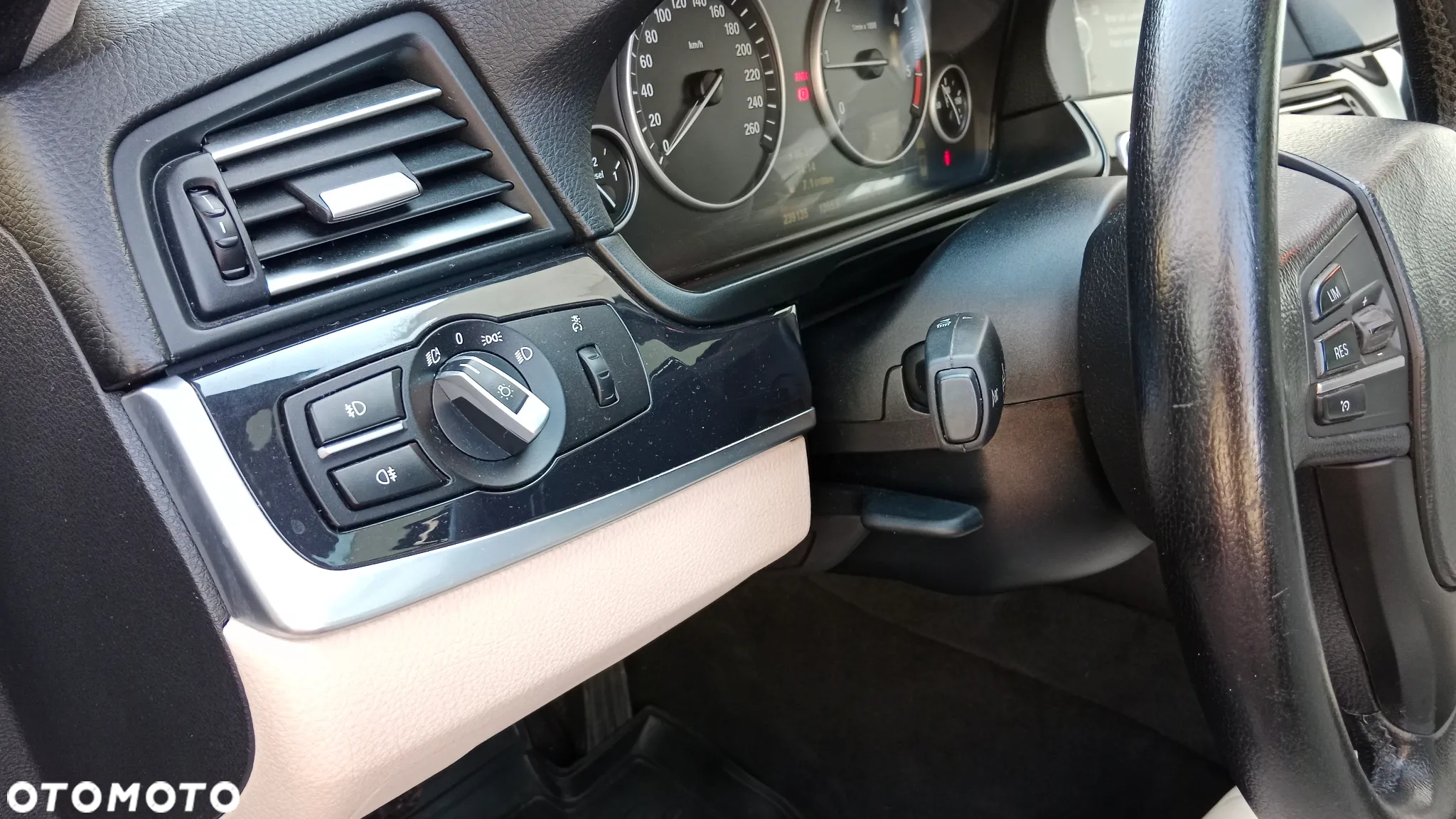 BMW Seria 5 520d - 19