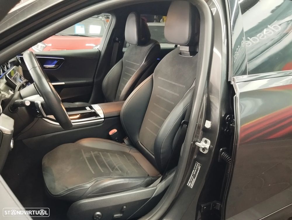 Mercedes-Benz C 300 d AMG Line - 18