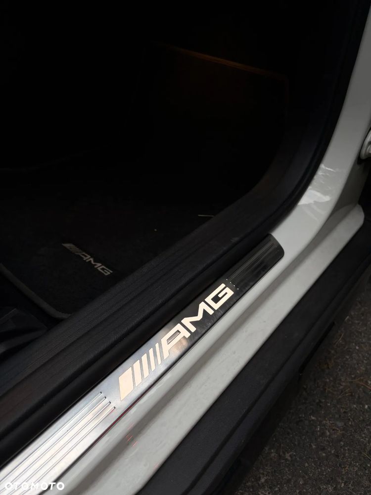 Mercedes-Benz GLA AMG 45 4-Matic - 17