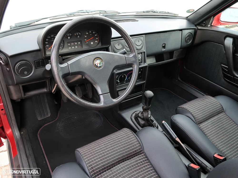 Alfa Romeo 33 1.3 - 13