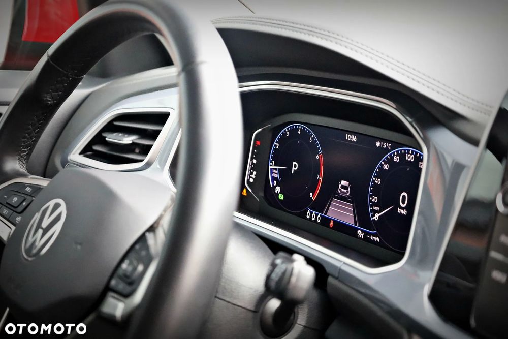 Volkswagen T-Roc 1.5 TSI Style DSG - 23