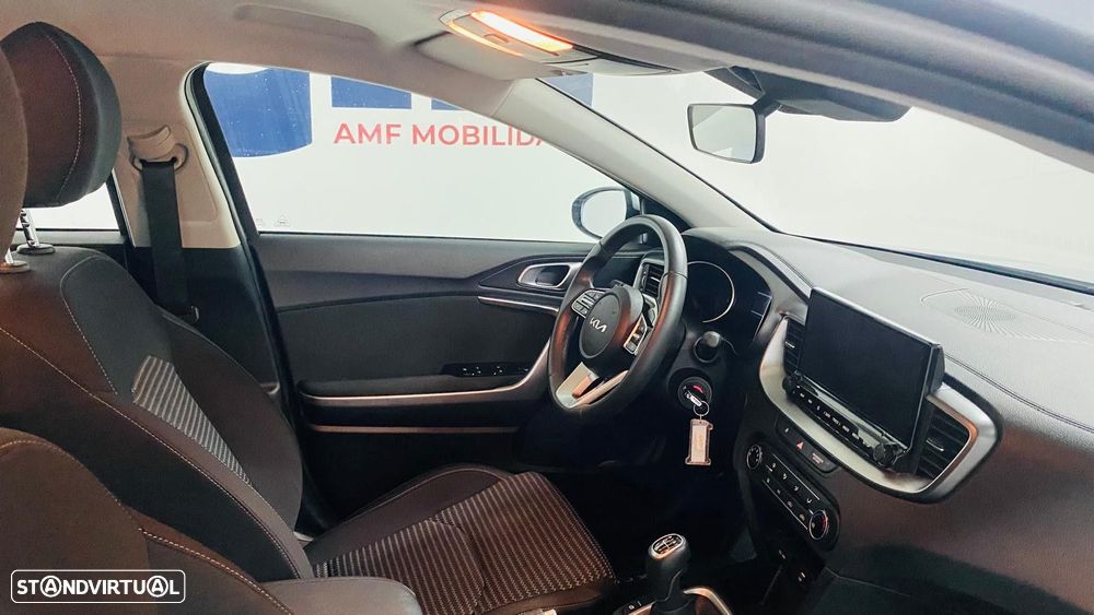 Kia XCeed 1.0 T-GDI Dynamic - 7