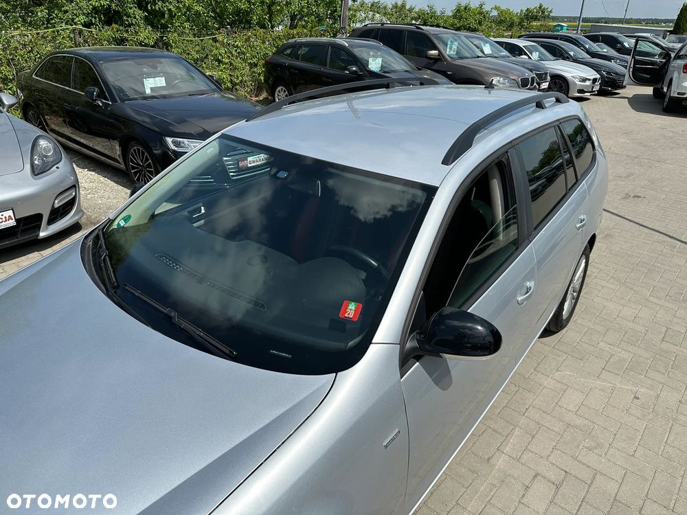 Volkswagen Golf - 29