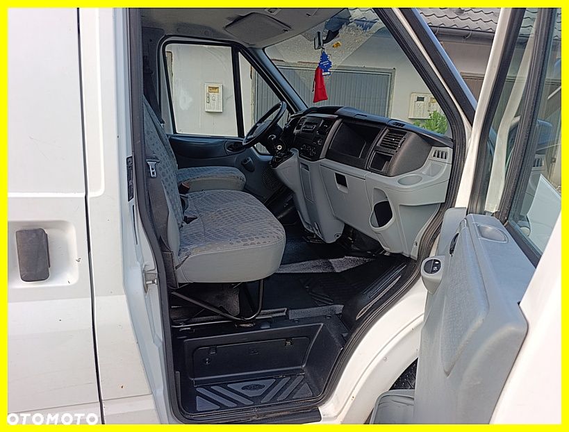 Ford Transit* Dla Majsterkowicza* 2012 Rok* Hak* Długie Opłaty* - 9