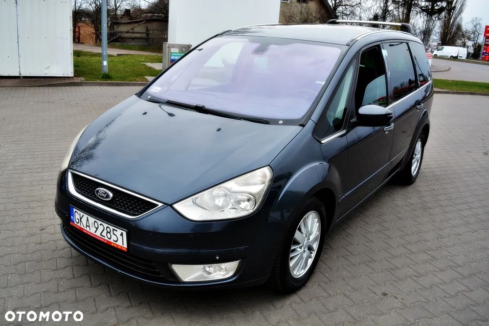 Ford Galaxy 2.0 Ghia - 1