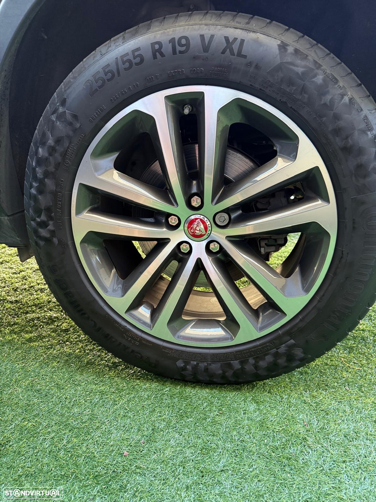 Jaguar F-Pace 2.0 i4D R-Sport Aut. - 12