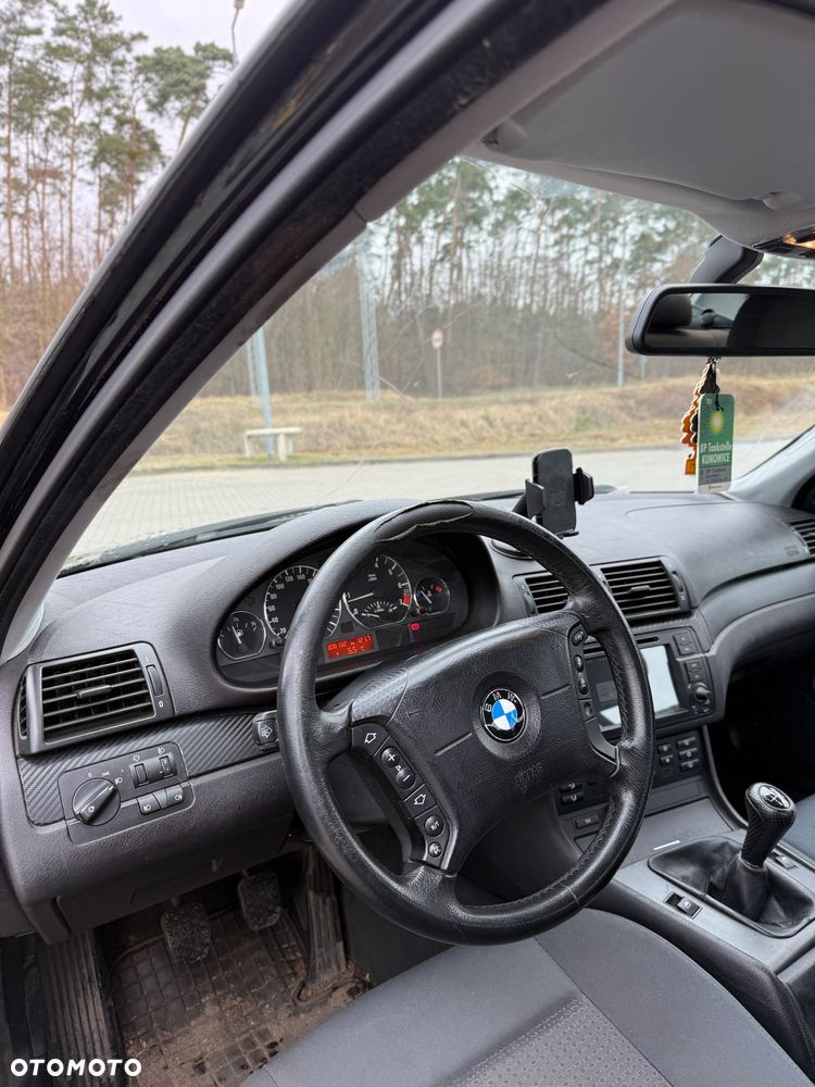 BMW Seria 3 318i - 6