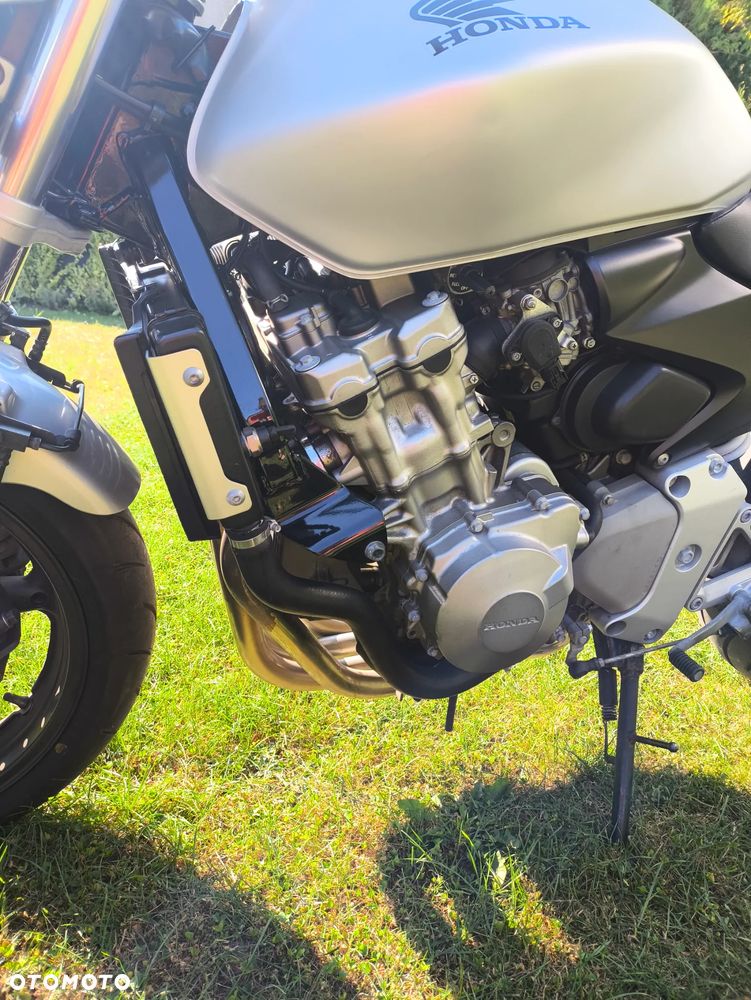 Honda Hornet - 9