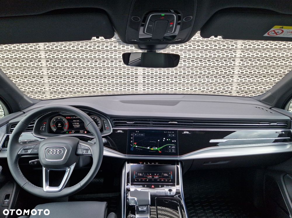 Audi Q7 - 10