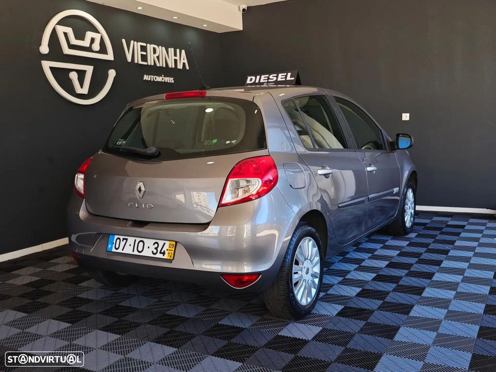 Renault Clio 1.5 dCi Dynamique S C.Reb. - 26