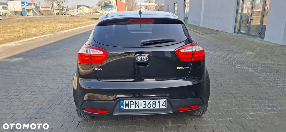 Kia Rio 1.2 Attract - 5