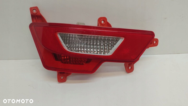 LAMPA PRAWA TYŁ W ZDERZAK HYUNDAI BAYON 9246Q0510