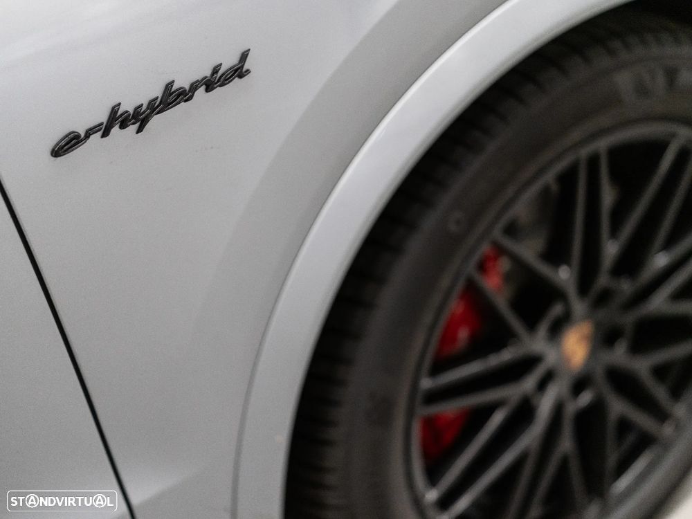 Porsche Cayenne Coupé S E-Hybrid - 13