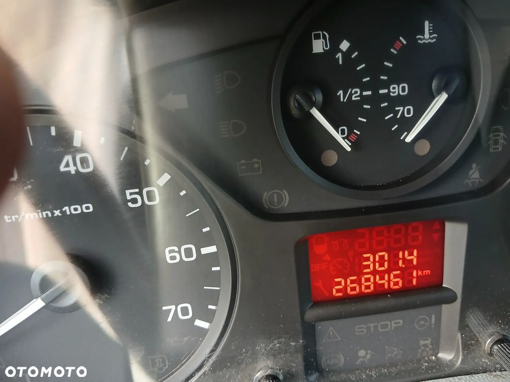 Peugeot EXPERT - 15
