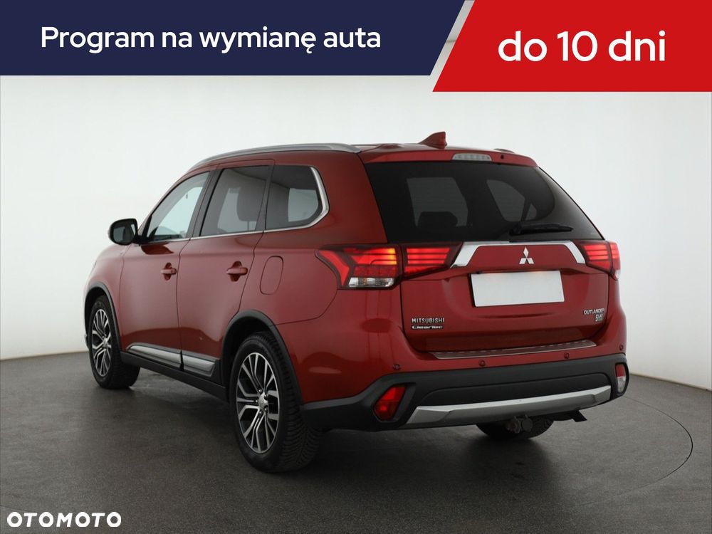 Mitsubishi Outlander - 6
