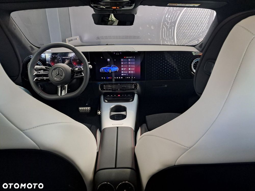 Mercedes-Benz CLA - 25