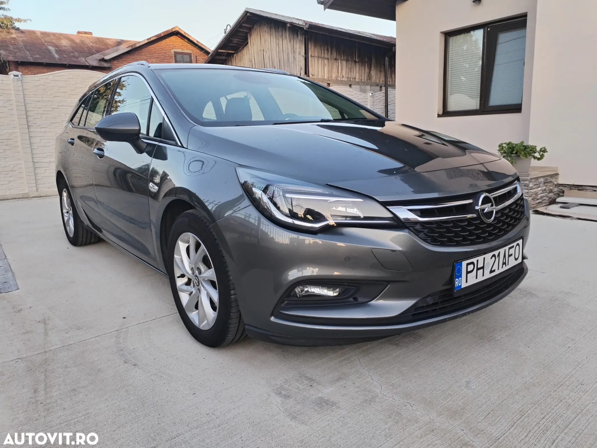 Opel Astra 1.6 D (CDTI) Sports Tourer Innovation - 12