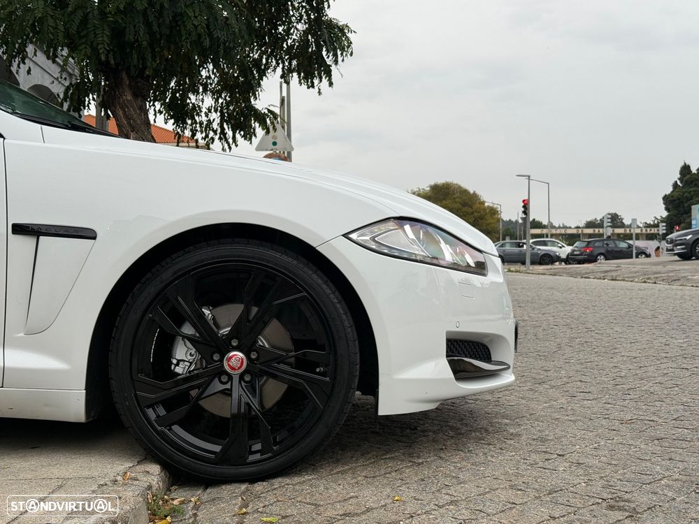 Jaguar XF 2.2 - 11