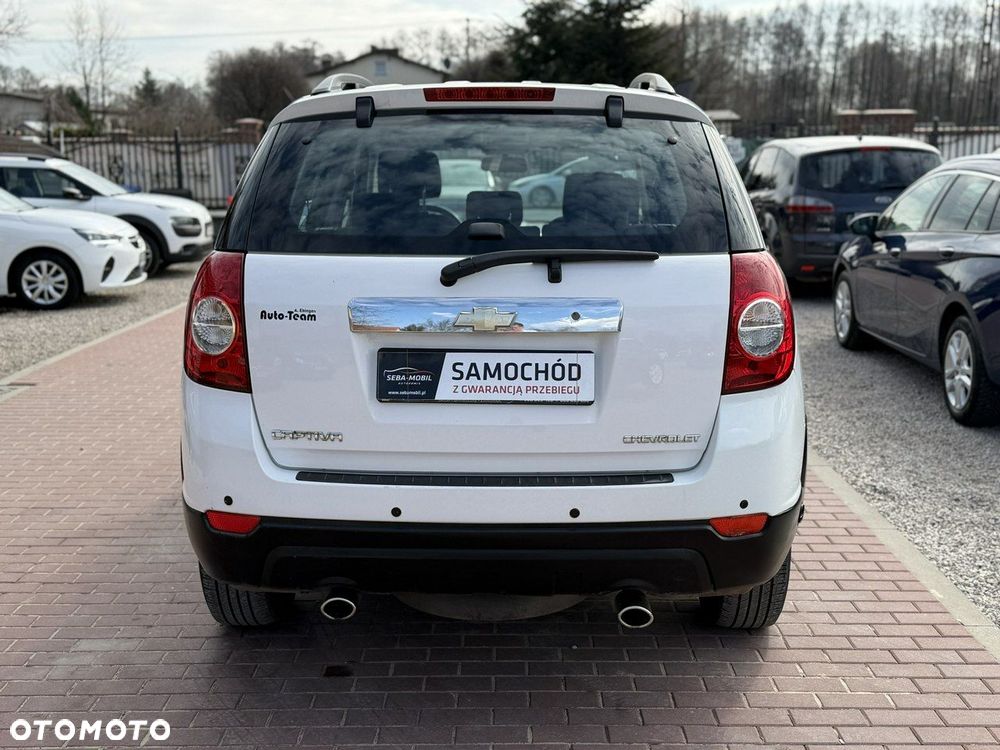 Chevrolet Captiva 2.4 2WD 5 Sitzer LS - 9