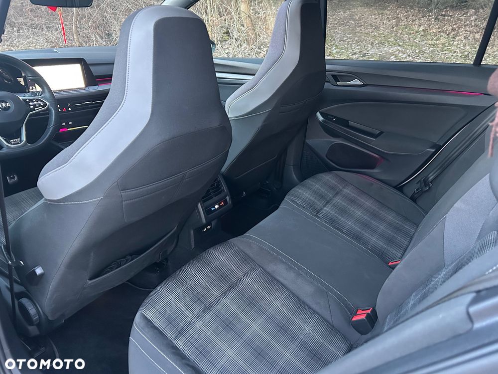 Volkswagen Golf 2.0 TDI GTD DSG - 23