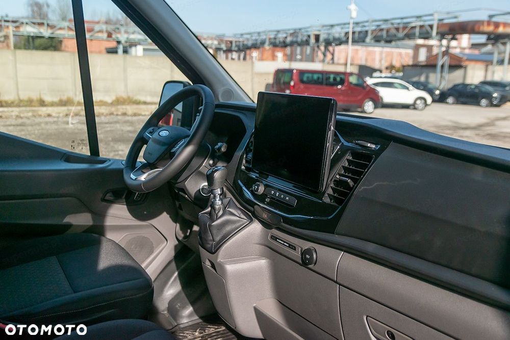 Ford Transit 350 L4H3 RWD Trend 2.0 165KM - 23