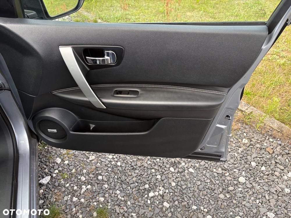 Nissan Qashqai+2 1.6 dCi DPF Start/Stop tekna - 24