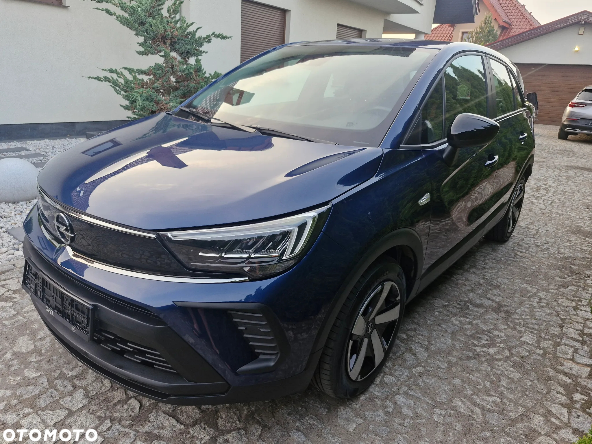 Opel Crossland X - 3