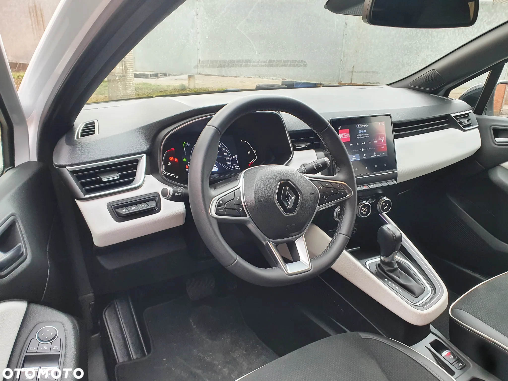 Renault Clio TCe 90 X-tronic EVOLUTION - 11