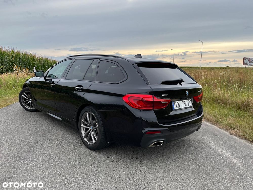 BMW Seria 5 520d xDrive - 5