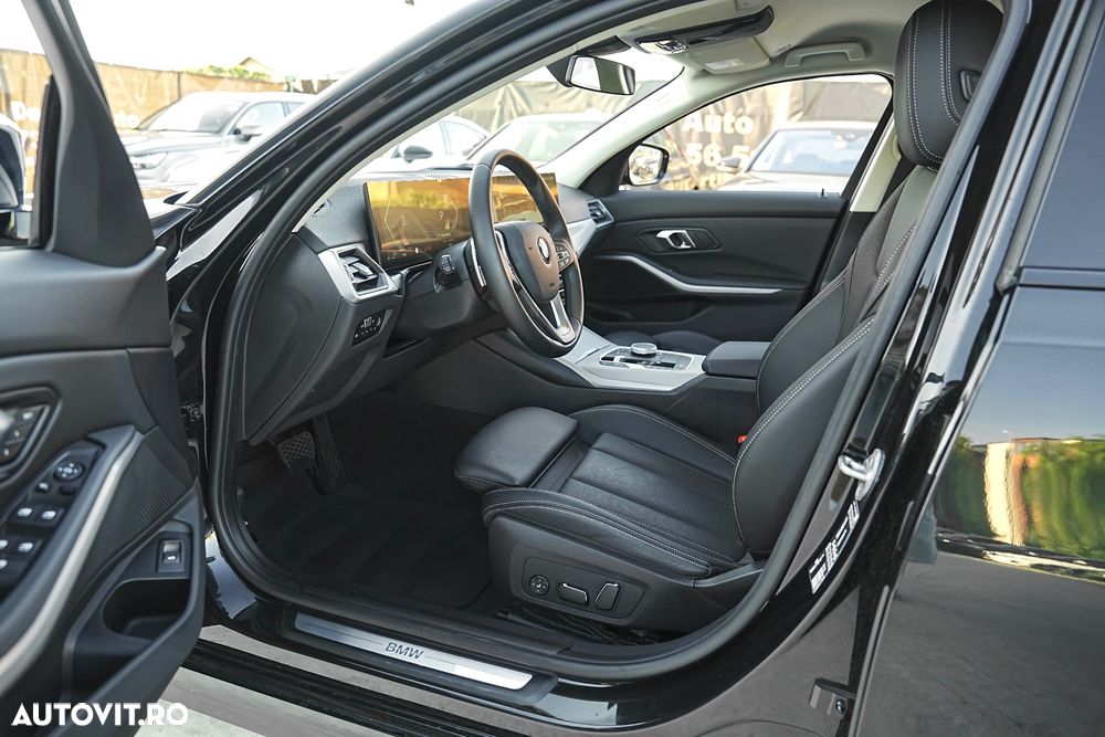 BMW Seria 3 320i Aut. Sport Line - 11