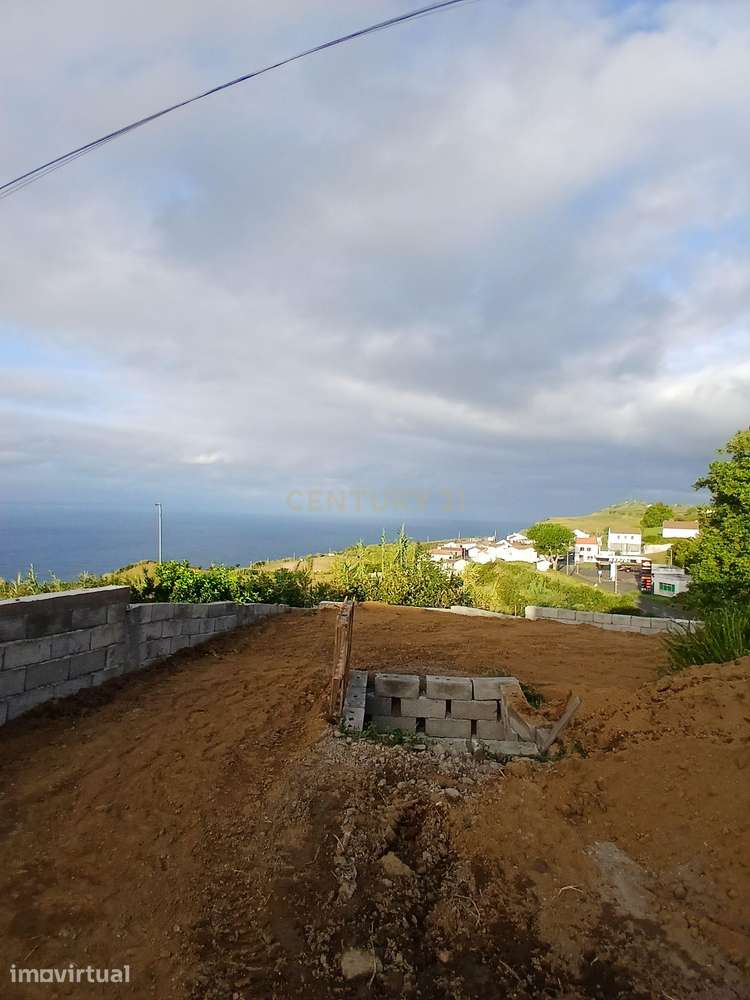 Moderno T2 em Construção em Santana | Nordeste - Grande imagem: 5/6