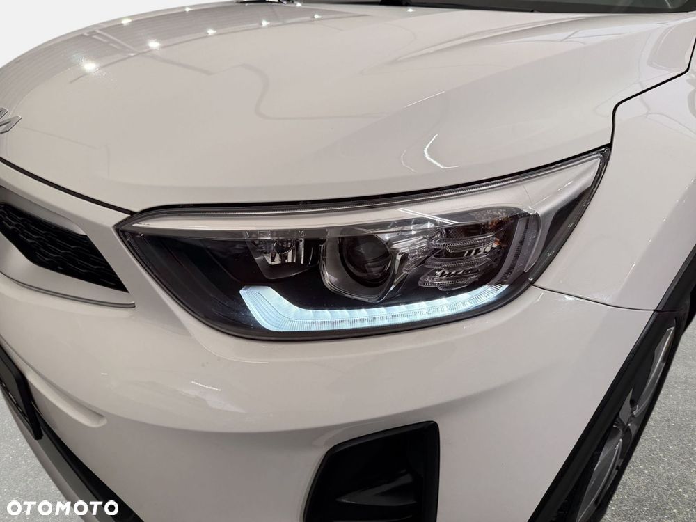 Kia Stonic - 10