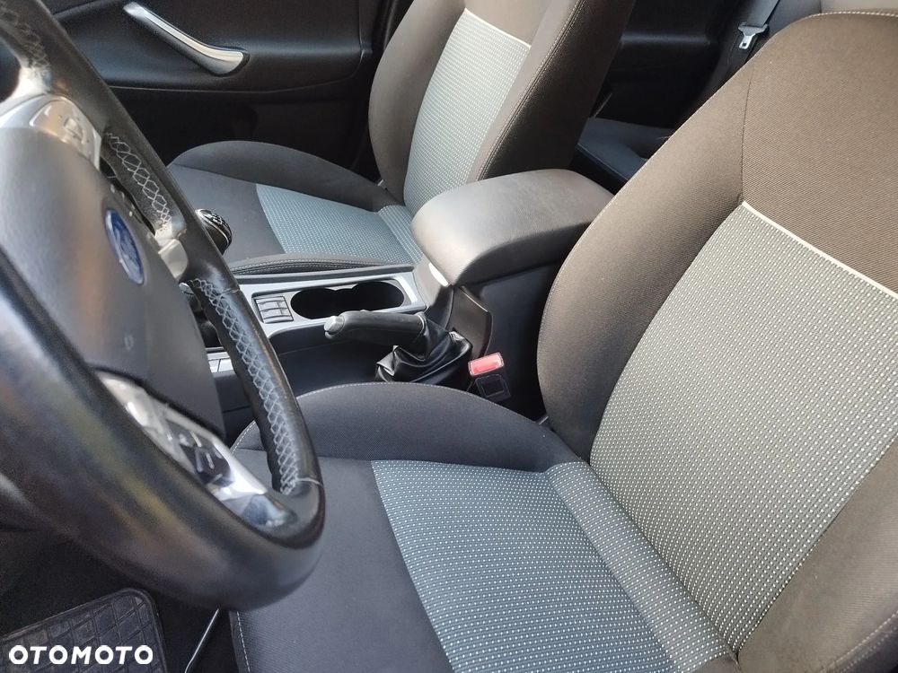 Ford Mondeo 2.0 TDCi Titanium X - 22