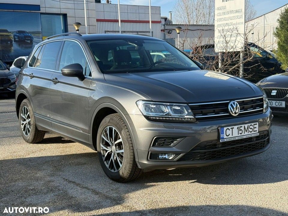 Volkswagen Tiguan - 5