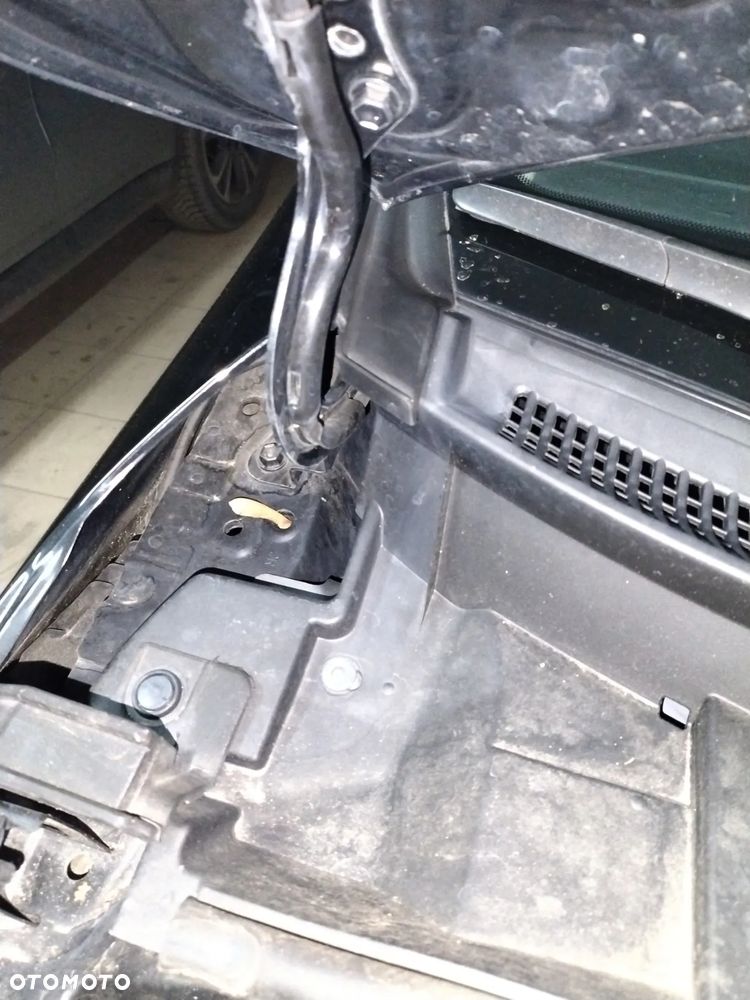 Toyota Corolla 1.6 Comfort - 28