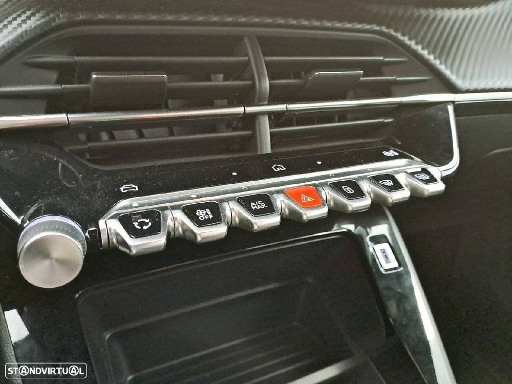 Peugeot 2008 1.2 PureTech Style - 22