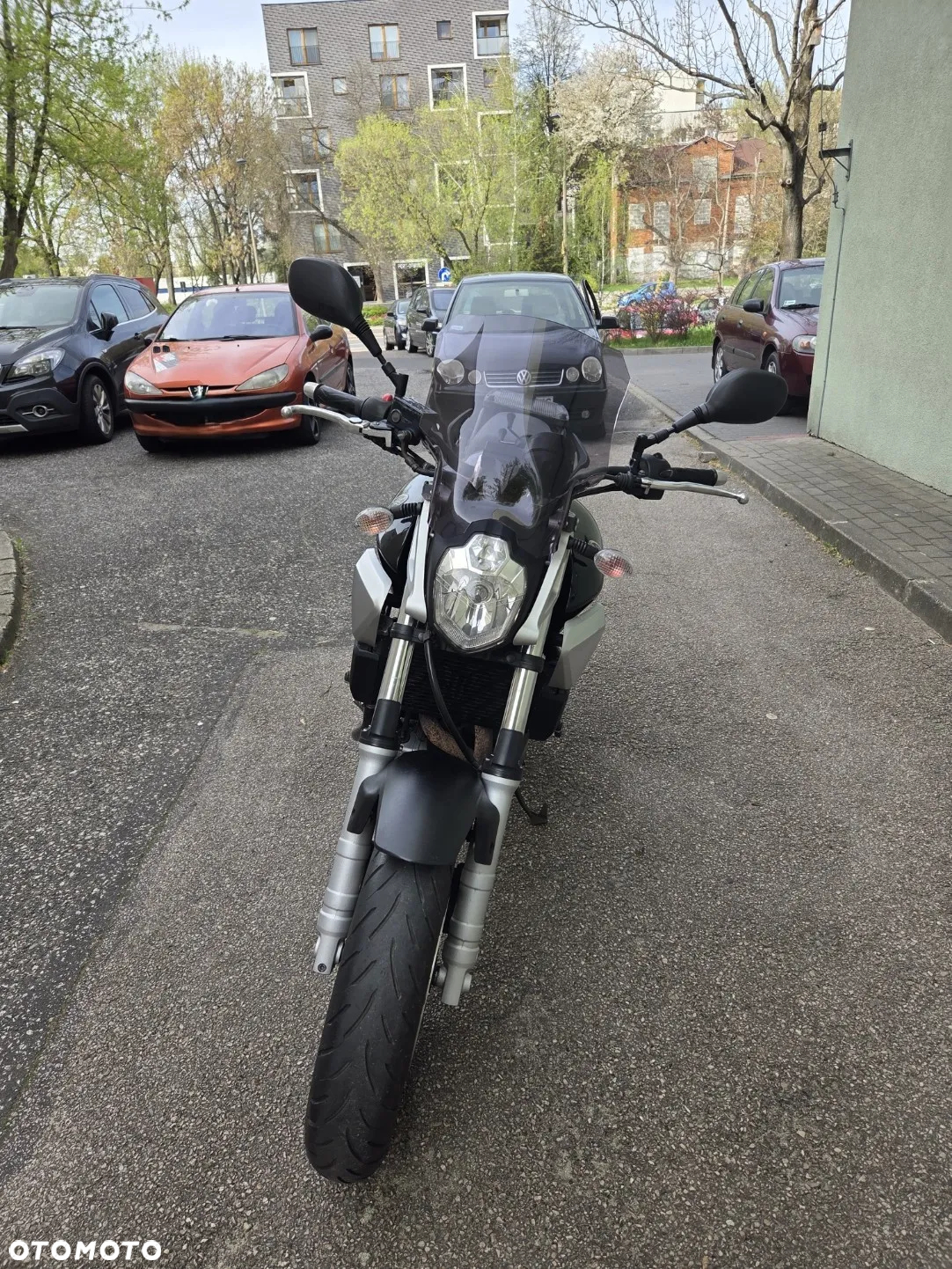 Yamaha MT - 2