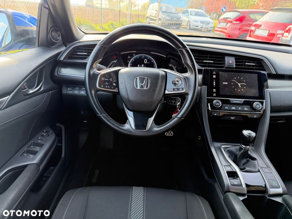 Honda Civic 1.0 T Comfort Sport Line - 28