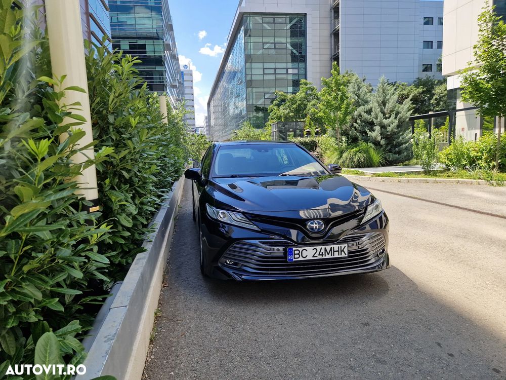 Toyota Camry 2.5 Exclusive - 10