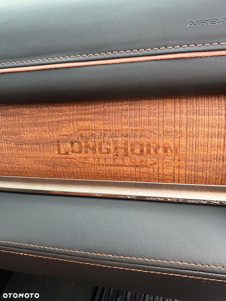 RAM 1500 5.7 Crew Cab Longhorn - 14