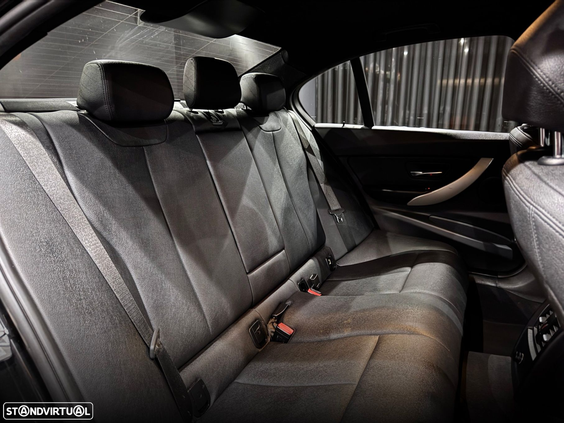 BMW 330 e iPerformance Pack M Shadow - 38