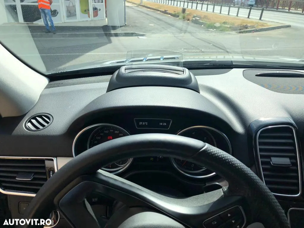 Mercedes-Benz GLE 250 d 4MATIC - 16